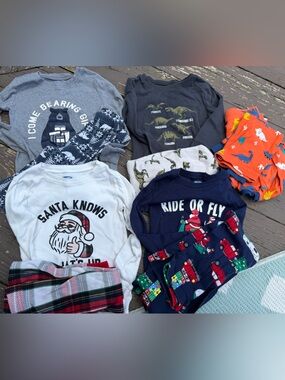 Old Navy Long Sleeve Pajamas-Set of 5